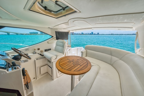 2011 Tiara Yachts 35