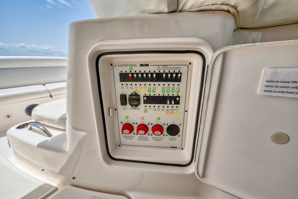 2011 Tiara Yachts 35