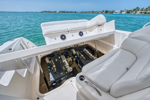 2011 Tiara Yachts 35
