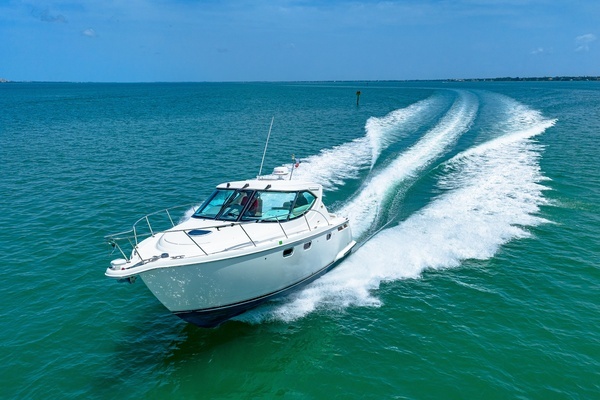 2011 Tiara Yachts 35