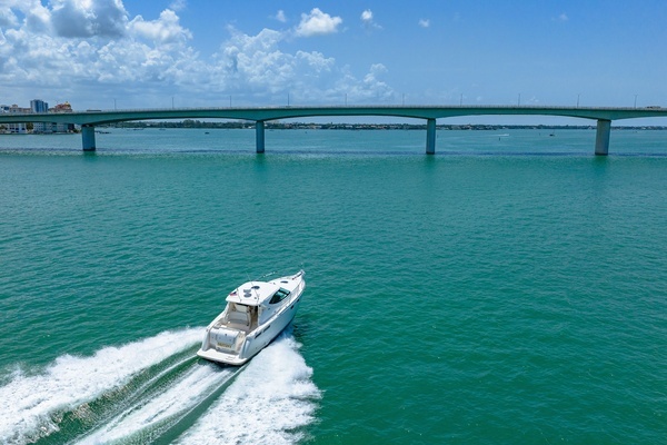 2011 Tiara Yachts 35