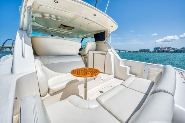 2011 Tiara Yachts 35