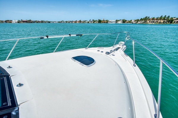 2011 Tiara Yachts 35