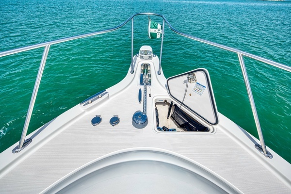 2011 Tiara Yachts 35
