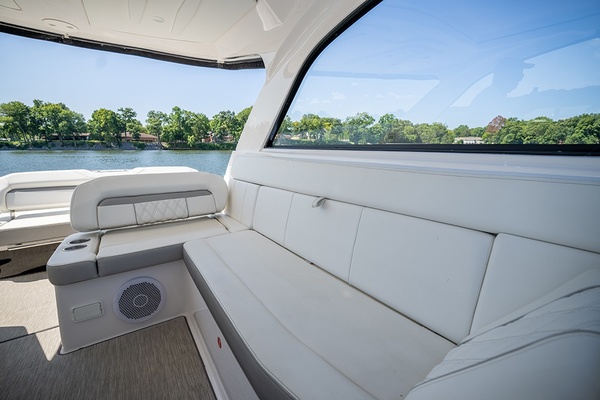 Port fwd cockpit seating