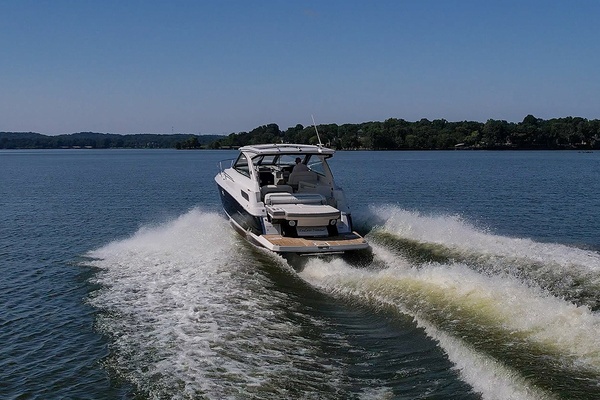 2019 Regal 35