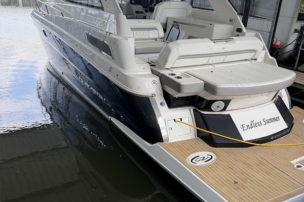 35-ft-Regal-2019-35 Sport Coupe-ENDLESS SUMMER Gallatin Tennessee United States  yacht for sale