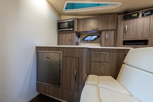 2019 Regal 35