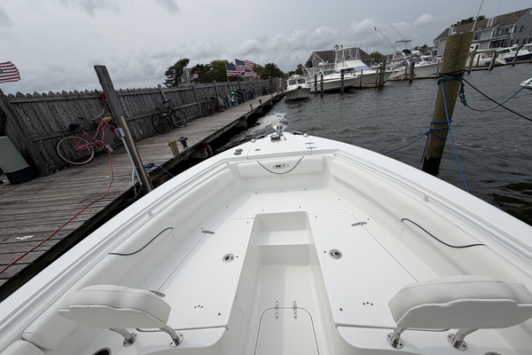 25ft Sea Hunt Yacht For Sale
