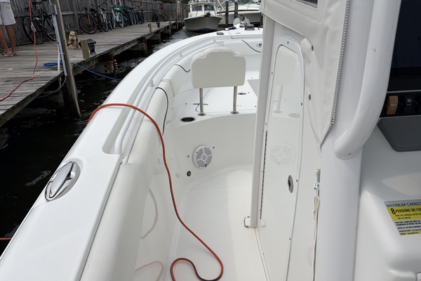 25ft Sea Hunt Yacht For Sale