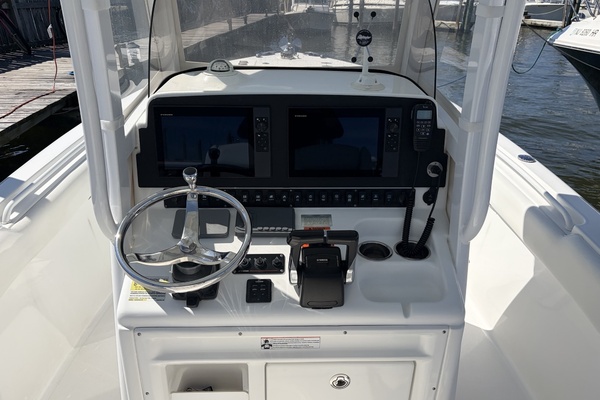 25ft Sea Hunt Yacht For Sale