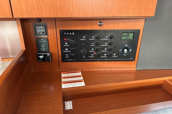 Beneteau Oceanis 41.1 Yacht For Sale