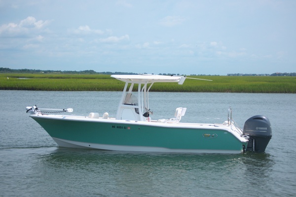23ft Sea Hunt Yacht For Sale