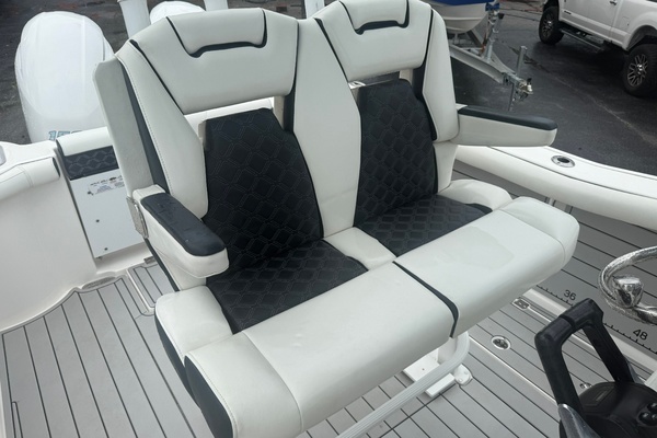 26ft Tidewater Yacht For Sale