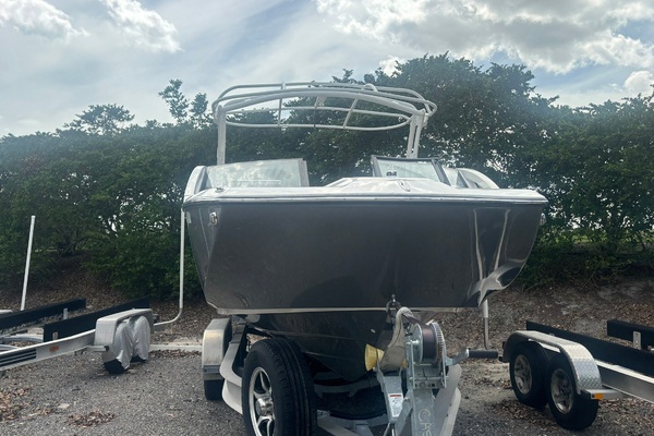 27ft Yamaha Boats Yacht For Sale