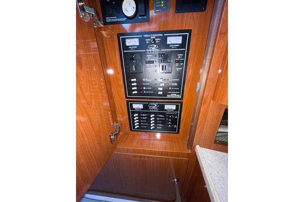 30ft Regal Yacht For Sale