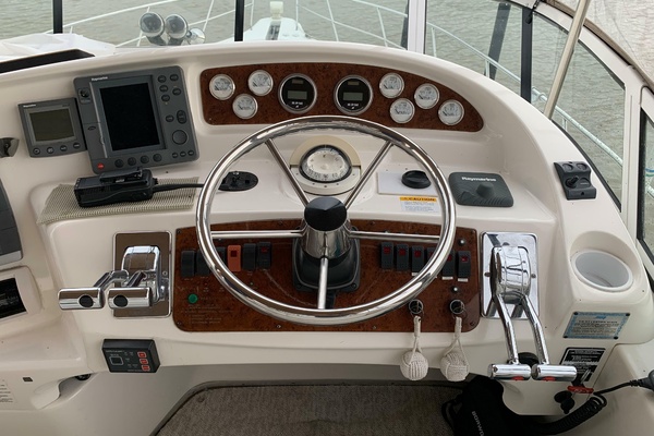 Omni1 41ft Silverton Yacht For Sale