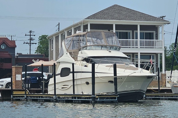 Omni1 41ft Silverton Yacht For Sale