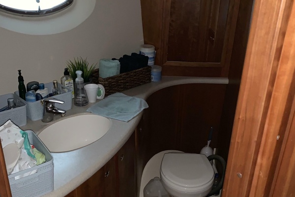 Omni1 41ft Silverton Yacht For Sale