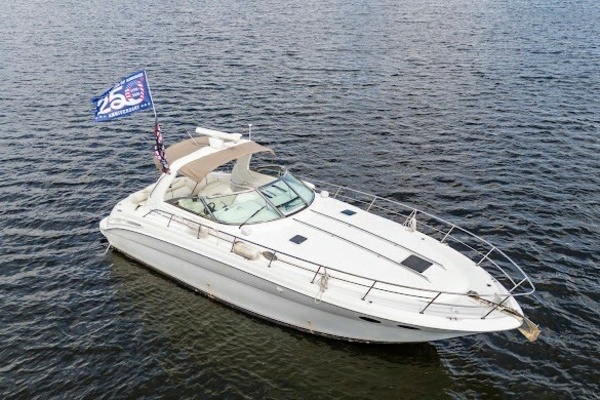 41ft Sea Ray Yacht For Sale