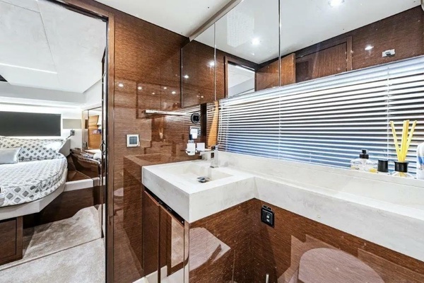 59ft Prestige Yacht For Sale