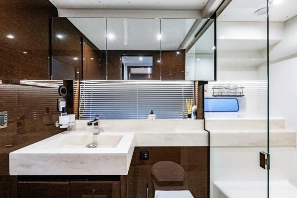 59ft Prestige Yacht For Sale