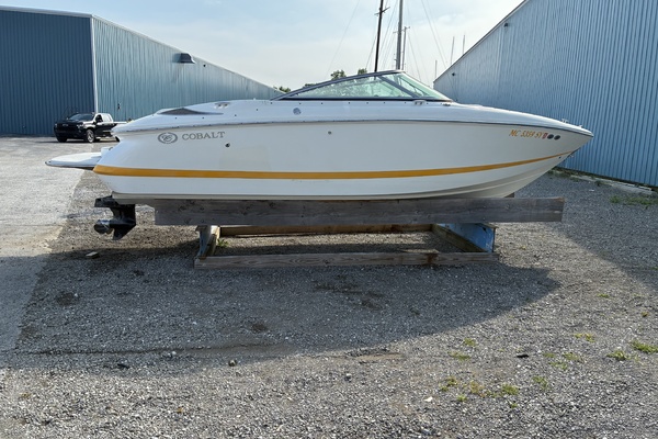 20ft Cobalt Yacht For Sale