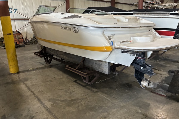 20ft Cobalt Yacht For Sale