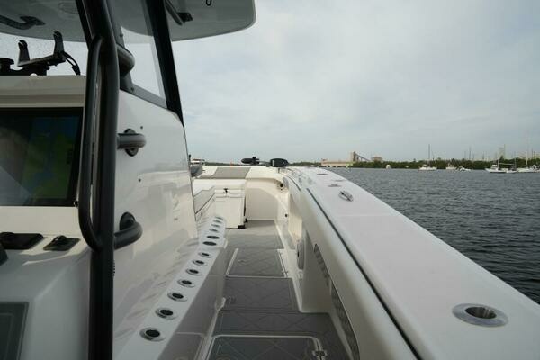 Invincible 46 Catamaran Yacht For Sale