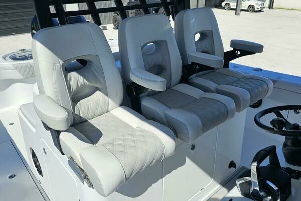 Costa Custom 34SV Yacht For Sale