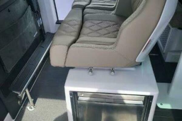 37ft Axopar Yacht For Sale