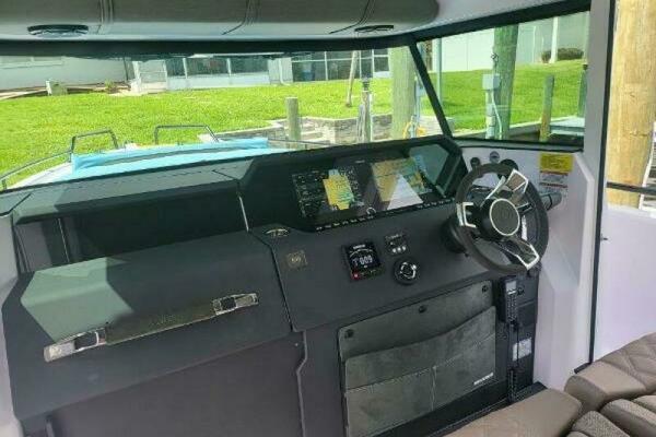 37ft Axopar Yacht For Sale