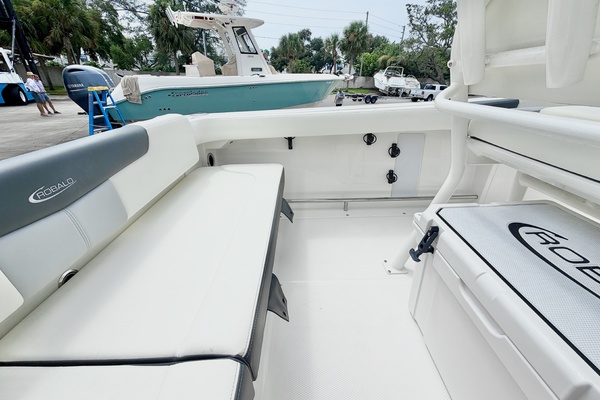 22ft Robalo Yacht For Sale