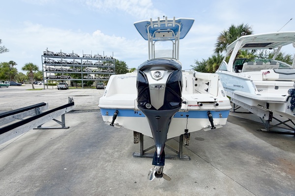 22ft Robalo Yacht For Sale