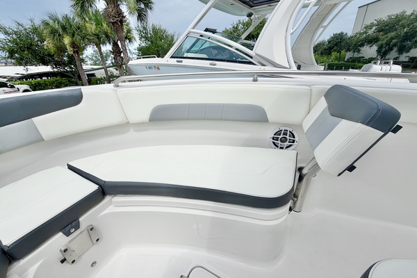 22ft Robalo Yacht For Sale