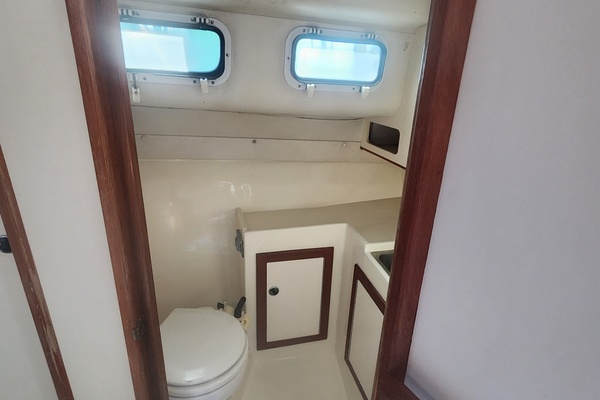 28ft Albin Yacht For Sale
