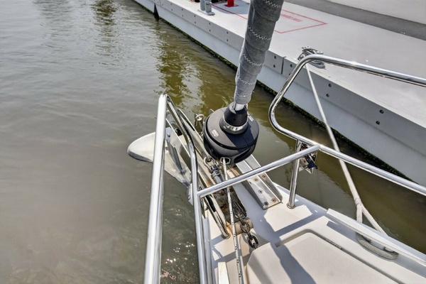 Inconceivable 45ft Beneteau Yacht For Sale
