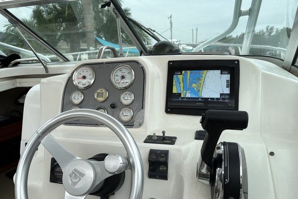 27ft Wellcraft Yacht For Sale