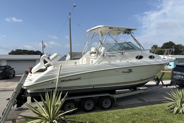 27ft Wellcraft Yacht For Sale