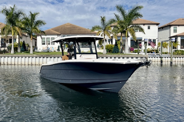 30ft Robalo Yacht For Sale