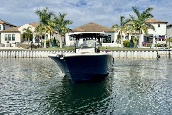 30ft Robalo Yacht For Sale