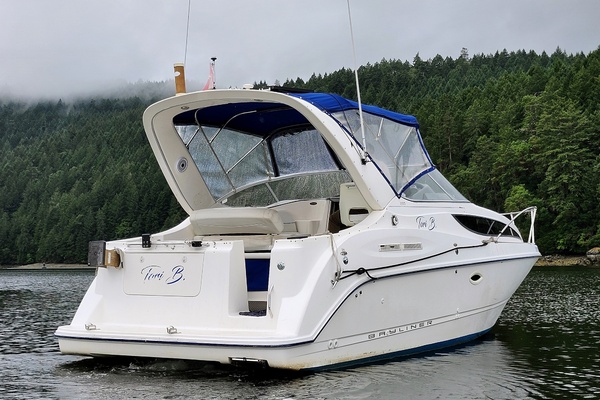 28ft Bayliner Yacht For Sale