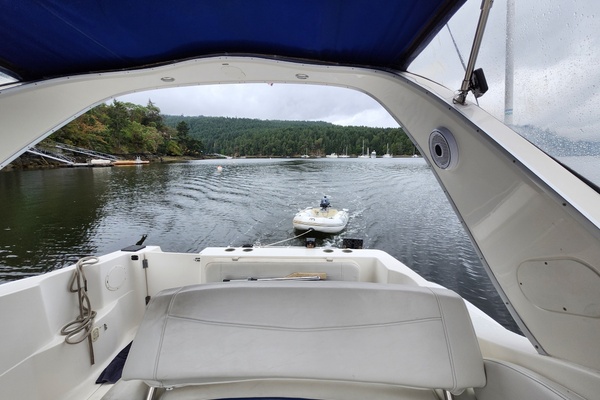 28ft Bayliner Yacht For Sale