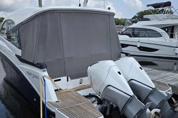 NEVER GIVEN 32ft Beneteau Yacht For Sale