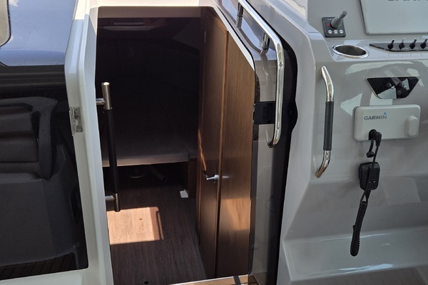 2021 Beneteau 32