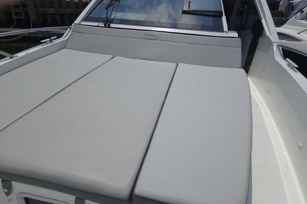 NEVER GIVEN 32ft Beneteau Yacht For Sale