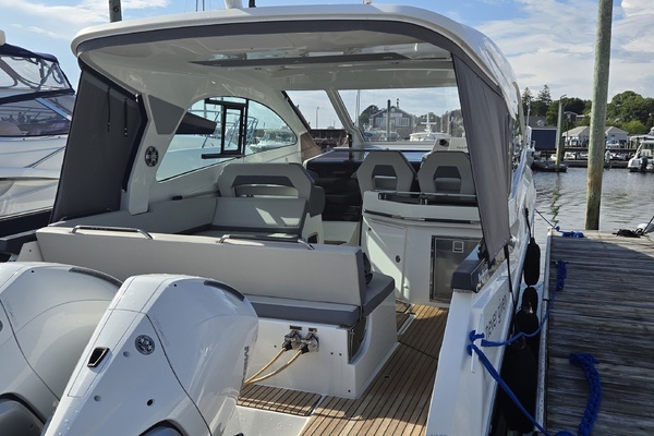 2021 Beneteau 32