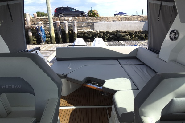 NEVER GIVEN 32ft Beneteau Yacht For Sale