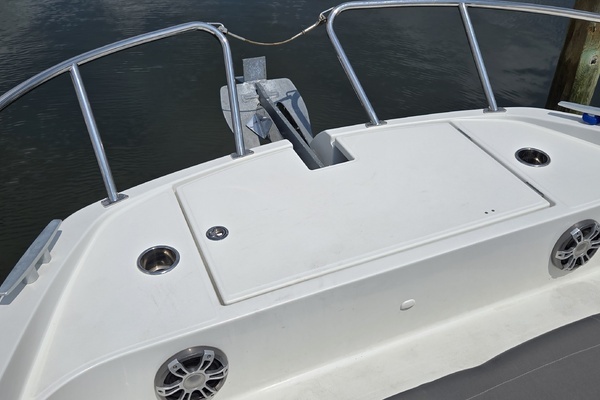 2021 Beneteau 32