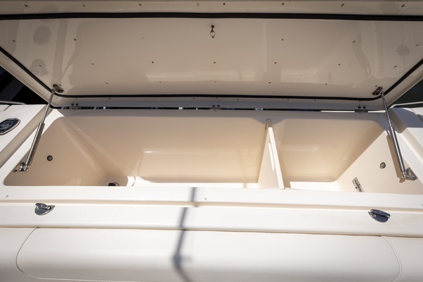 36ft Grady White Yacht For Sale